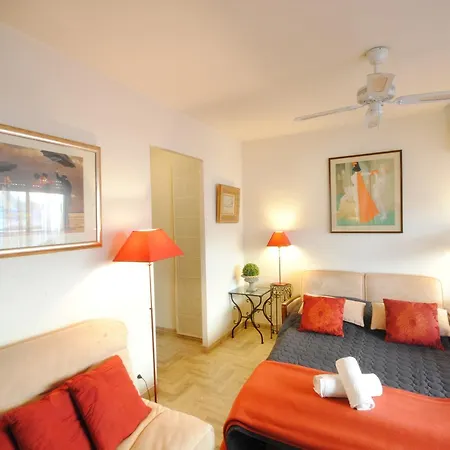 Apartment Latour Maubourg Dech215